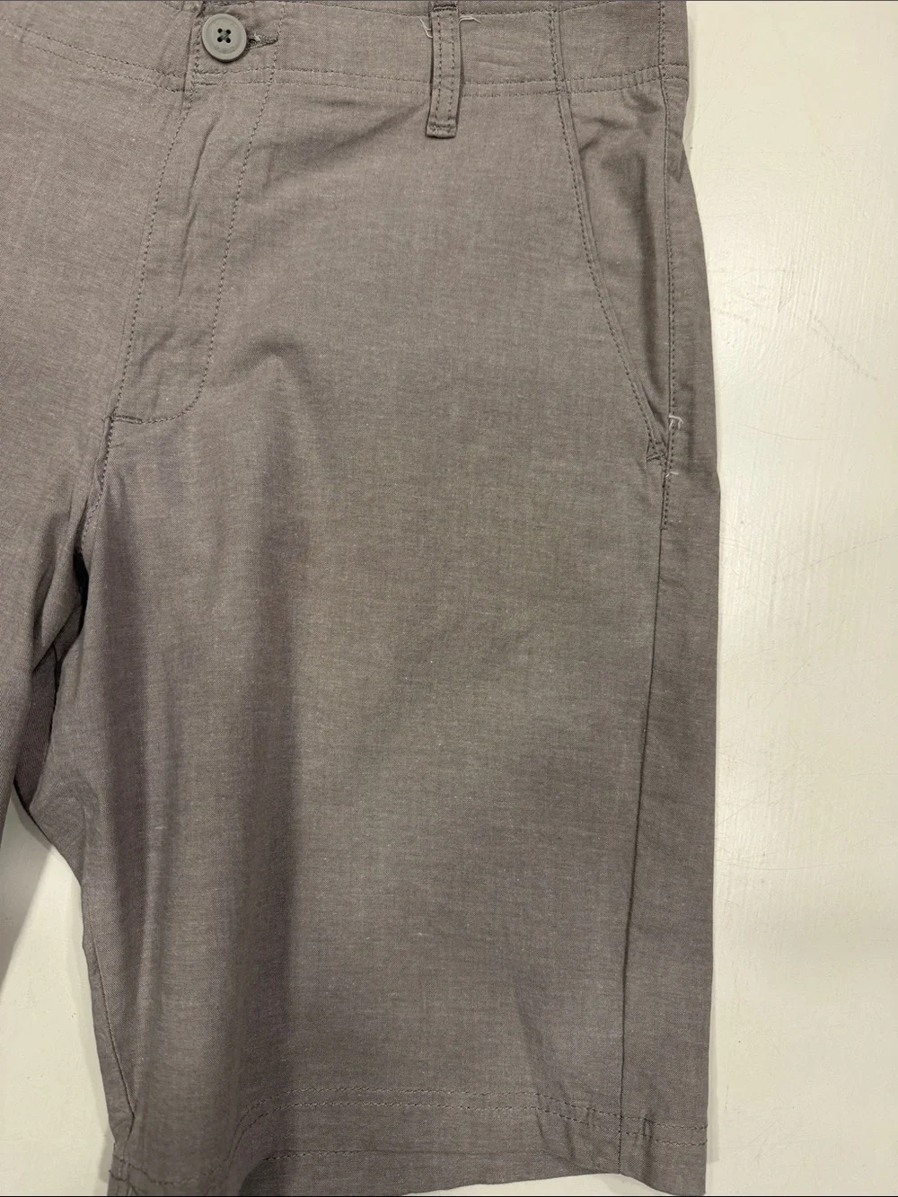 Lee Men's Extreme Comfort Light Gray Chambray Flat Front Shorts